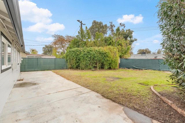 580 Lampasas Ave, Sacramento, CA 95815