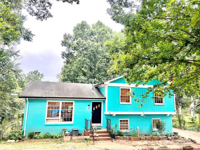 6708 Lynmont Drive, Charlotte, NC 28212