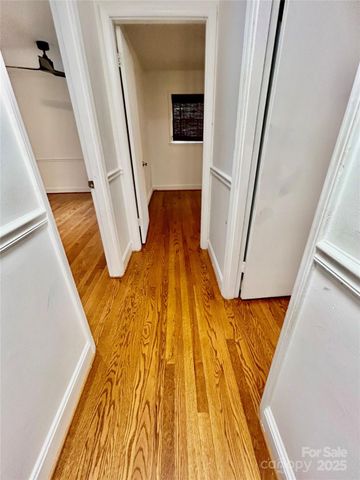 6708 Lynmont Drive, Charlotte, NC 28212