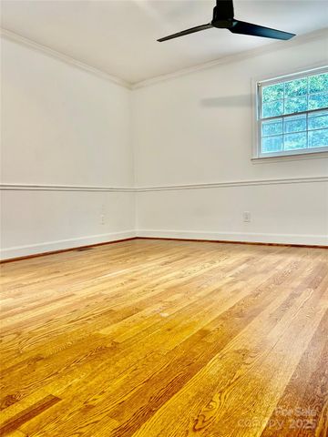 6708 Lynmont Drive, Charlotte, NC 28212