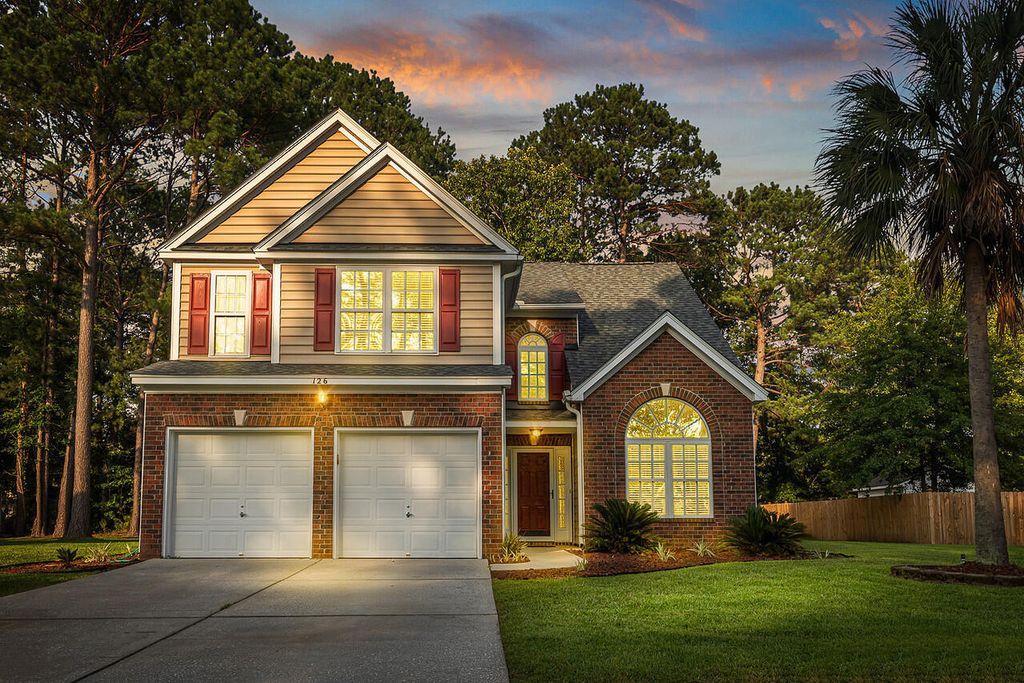 126 Thousand Oaks Circle, Goose Creek, SC 29445