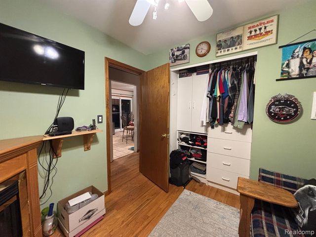 40724 Pickett Ridge Road, Sterling Heights, MI 48313