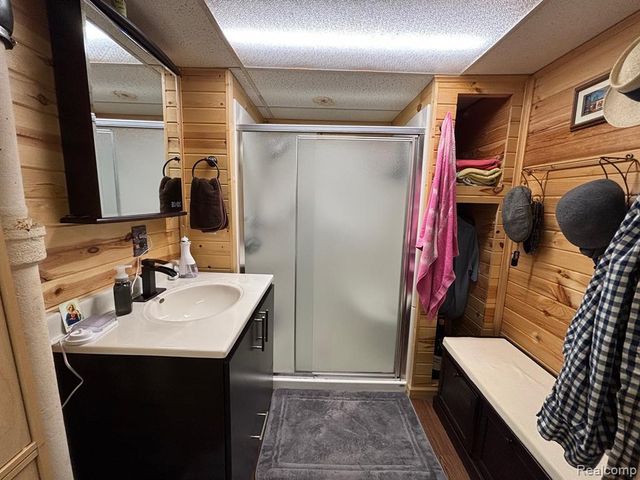 40724 Pickett Ridge Road, Sterling Heights, MI 48313