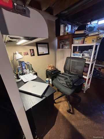 40724 Pickett Ridge Road, Sterling Heights, MI 48313