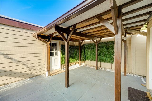 12339 S Dairy Ashford Road 2339, Houston, TX 77099