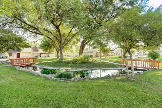 12339 S Dairy Ashford Road 2339, Houston, TX 77099