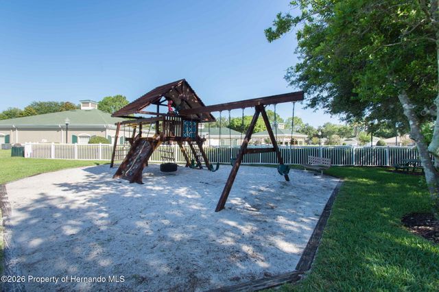 5141 Championship Cup Lane, Spring Hill, FL 34613