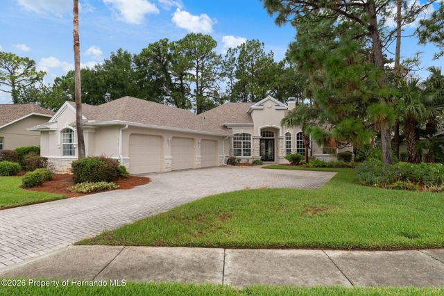 5141 Championship Cup Lane, Spring Hill, FL 34613