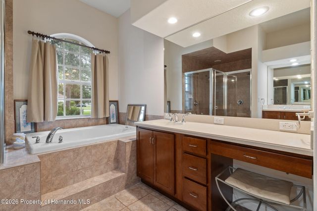 5141 Championship Cup Lane, Spring Hill, FL 34613