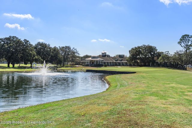 5141 Championship Cup Lane, Spring Hill, FL 34613