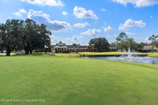 5141 Championship Cup Lane, Spring Hill, FL 34613