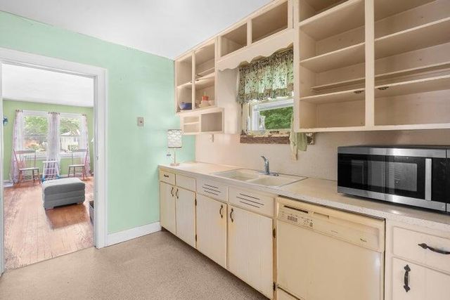 314 Wallace Avenue, St. Joseph, MI 49085