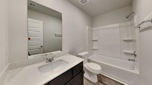 12044 SW 36th Street, Mustang, OK 73064