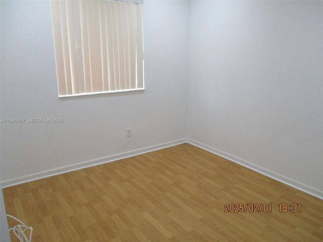 13910 SW 175th Ter 13010, Miami, FL 33177