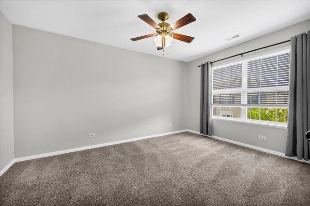 124 Jackson Street, Gilberts, IL 60136