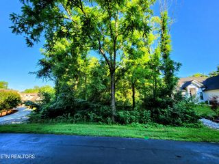 141 Saloli Way, Loudon, TN 37774