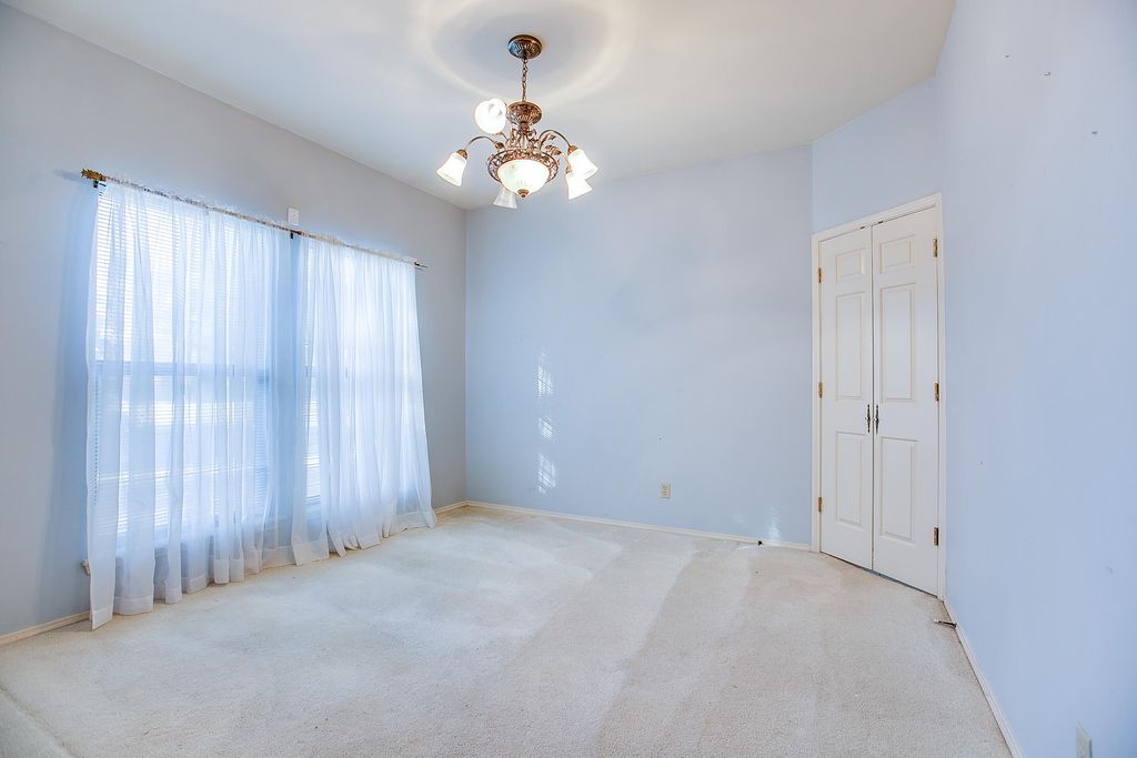Image 7 of property listing at 3410 Grandview Drive Drive, San Angelo, TX 76904