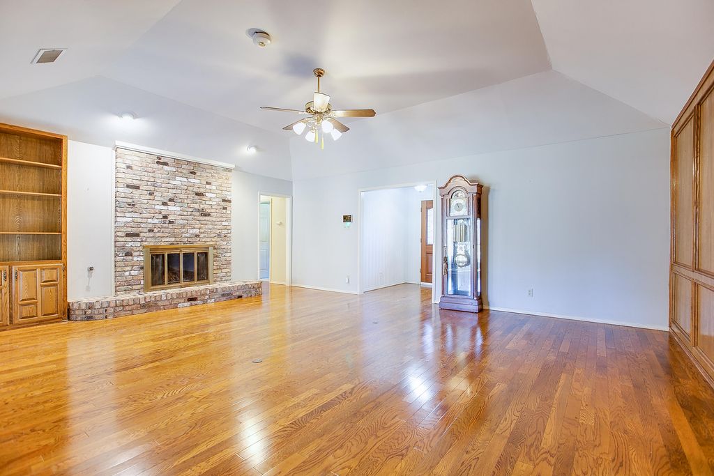 Image 9 of property listing at 3410 Grandview Drive Drive, San Angelo, TX 76904