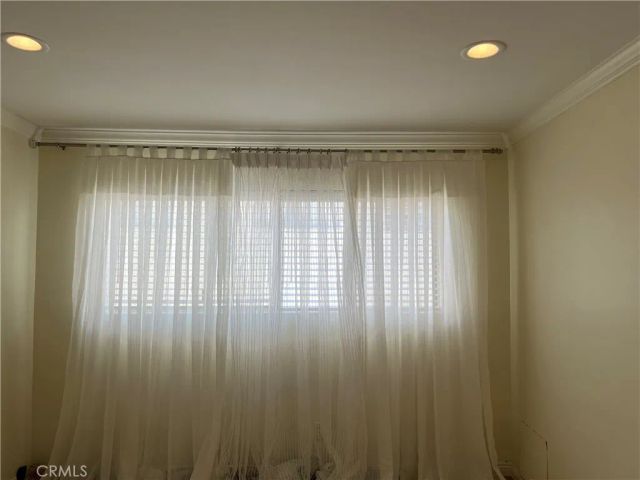 5328 Newcastle 62, Encino, CA 91316