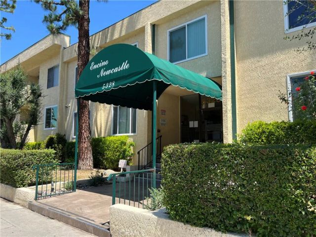 5328 Newcastle 62, Encino, CA 91316