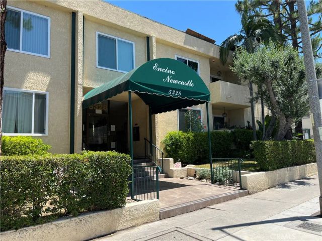 5328 Newcastle 62, Encino, CA 91316