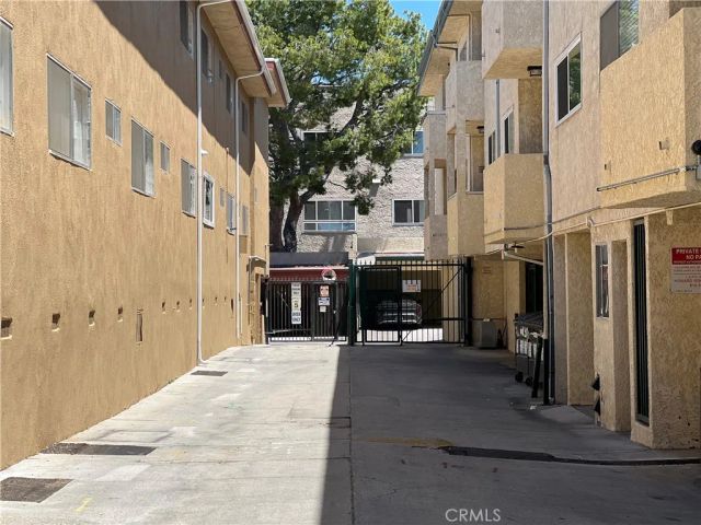 5328 Newcastle 62, Encino, CA 91316