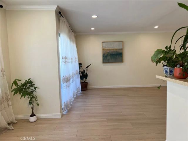 5328 Newcastle 62, Encino, CA 91316