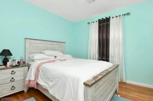 127 Brill St, Newark City, NJ 07105