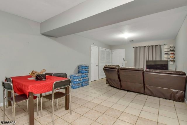 127 Brill St, Newark City, NJ 07105