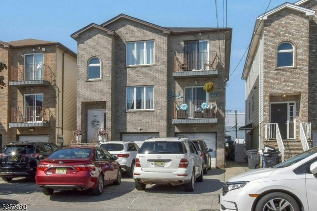 127 Brill St, Newark City, NJ 07105