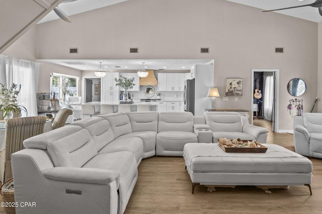 629 Amberjack Drive, Panama City Beach, FL 32408