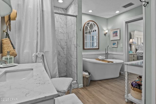 629 Amberjack Drive, Panama City Beach, FL 32408