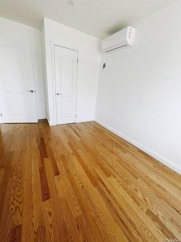 70-26 Queens Boulevard 10E, Woodside, NY 11377