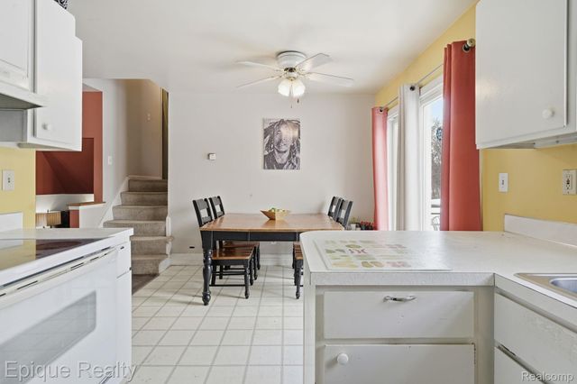 2191 Stonesthrow Drive, Oregon Township, MI 48446