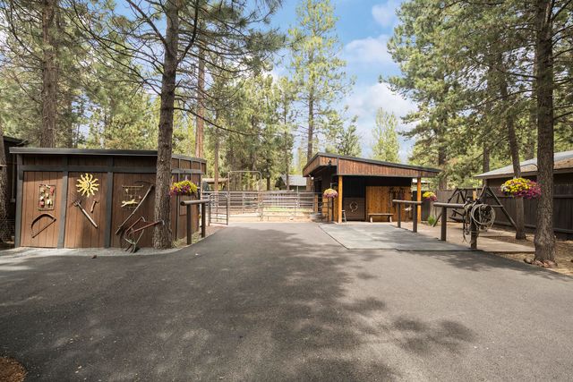 16864 Covina Road, Bend, OR 97707