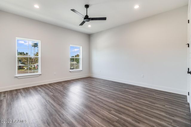 711 E Main Street 1100, Broussard, LA 70518