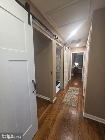 3201 LAKEVIEW PKWY, Locust Grove, VA 22508