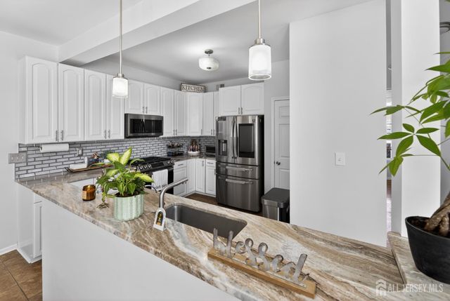 39 Kirschman Drive, Old Bridge, NJ 07747