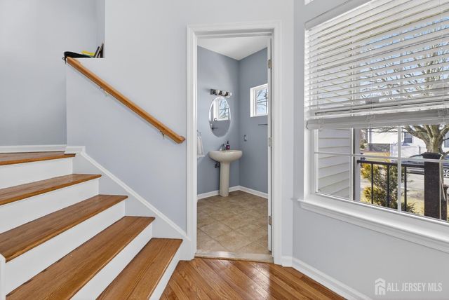 39 Kirschman Drive, Old Bridge, NJ 07747