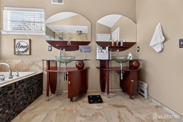 39 Kirschman Drive, Old Bridge, NJ 07747