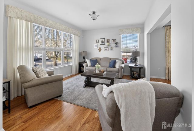 39 Kirschman Drive, Old Bridge, NJ 07747