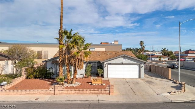 5816 West Cherokee Avenue, Las Vegas, NV 89103