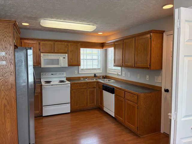 9565 Sullivan Dr., Murrells Inlet, SC 29576