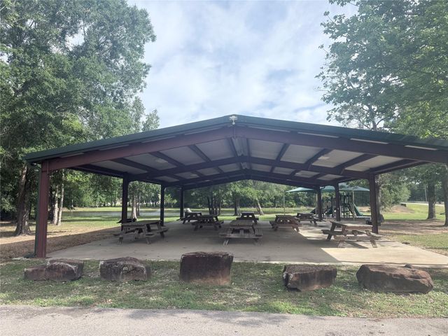 21203 Grant Lake Circle, Cleveland, TX 77328