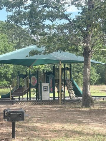 21203 Grant Lake Circle, Cleveland, TX 77328