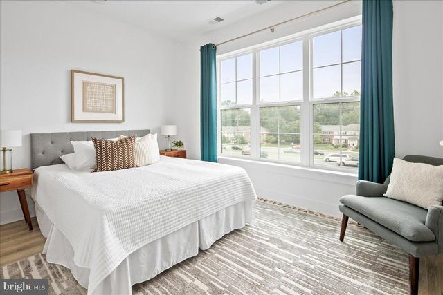 7371 ARLINGTON BLVD, Falls Church, VA 22042
