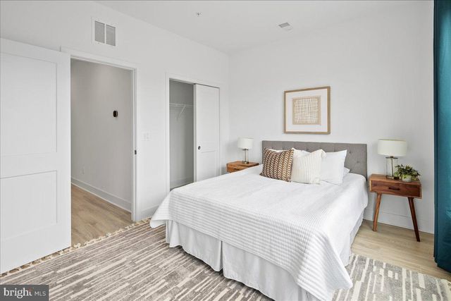 7371 ARLINGTON BLVD, Falls Church, VA 22042