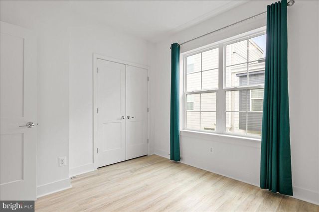 7371 ARLINGTON BLVD, Falls Church, VA 22042