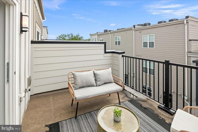 7371 ARLINGTON BLVD, Falls Church, VA 22042