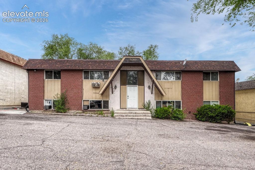 330 Vehr Drive, Colorado Springs, CO 80916 — exterior